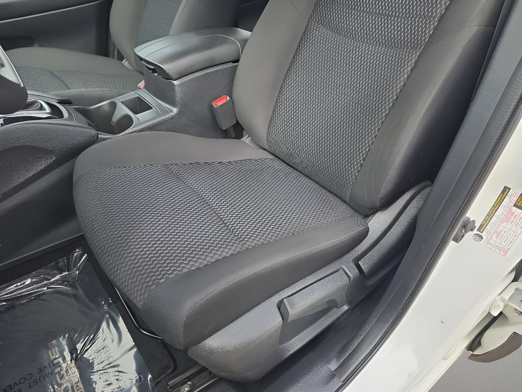 Used 2022 Nissan Rogue Sport S AWD/4WD image 13