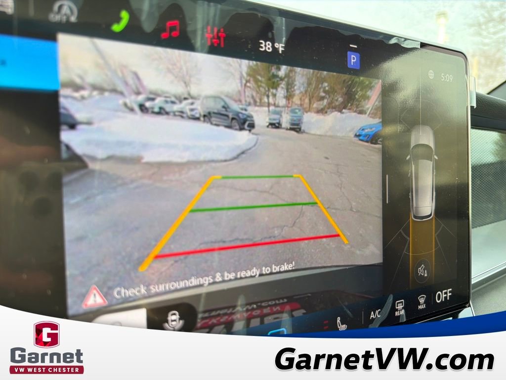 New 2026 Volkswagen Tiguan SE R-Line image 15