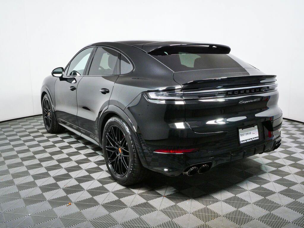New 2026 Porsche Cayenne GTS AWD/4WD image 3