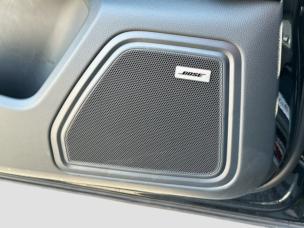 Certified 2025 Porsche Macan S AWD/4WD image 21