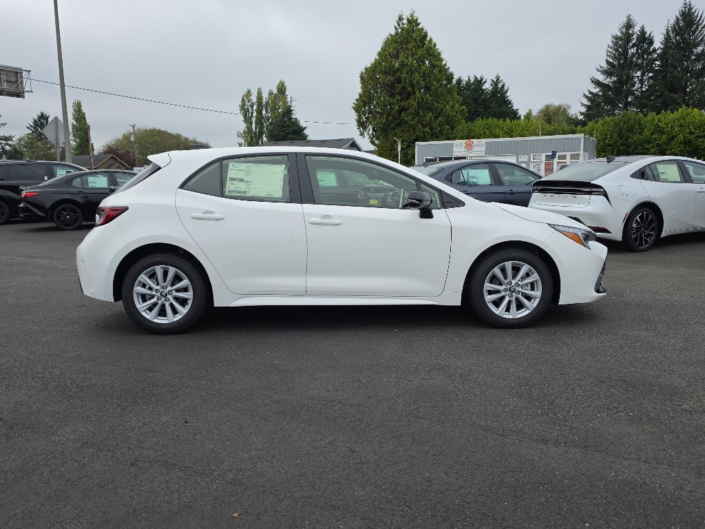 New 2027 Toyota Corolla SE w/ SE Premium Package FWD image 7