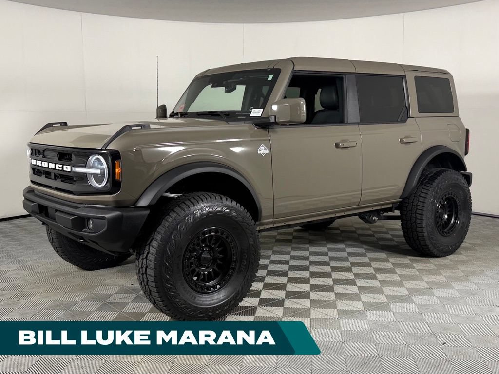 Used 2025 Ford Bronco Outer Banks w/ Sasquatch Package AWD/4WD image 1