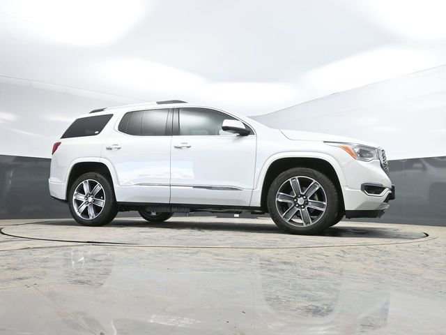 Used 2017 GMC Acadia Denali image 46