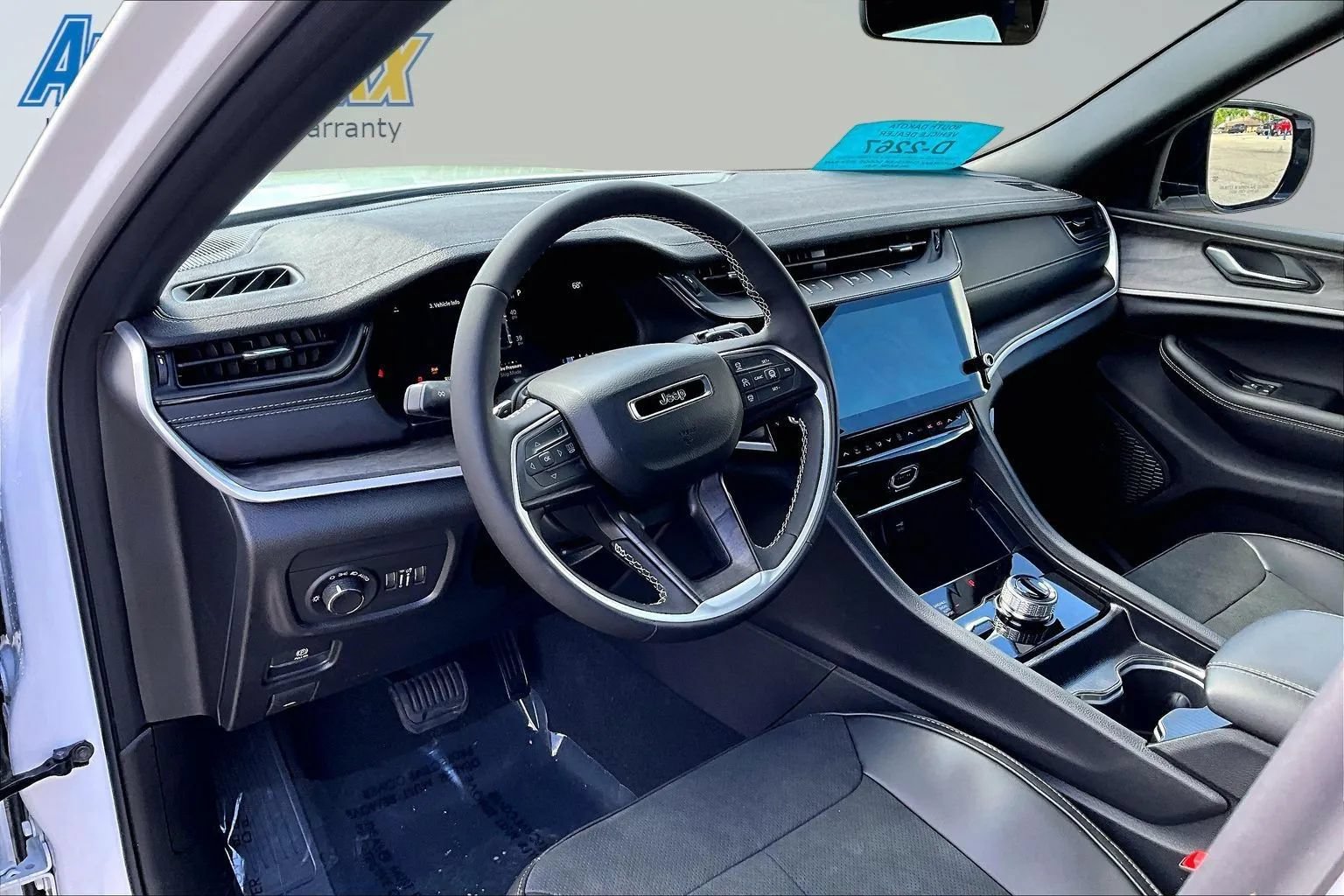 New 2026 Jeep Grand Cherokee Altitude AWD/4WD image 7