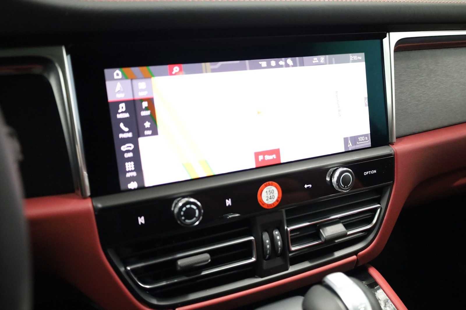 New 2026 Porsche Macan GTS image 33