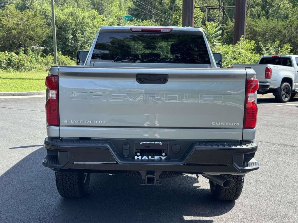 New 2026 Chevrolet Silverado 2500 Custom w/ Custom Value Package AWD/4WD image 22