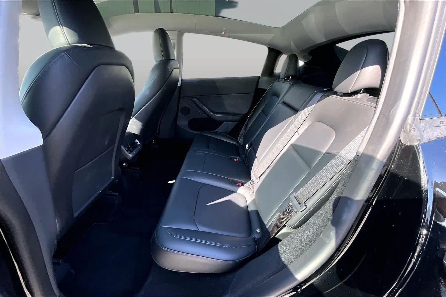Used 2023 Tesla Model Y AWD image 19