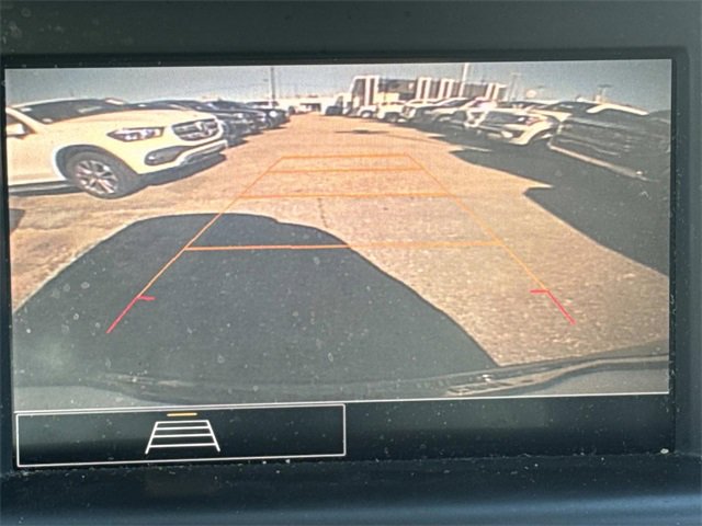 Used 2022 GMC Terrain SLE w/ Elevation Edition image 31