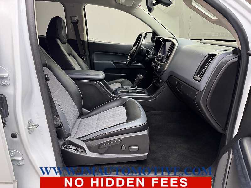 Used 2017 Chevrolet Colorado Z71 AWD/4WD image 18
