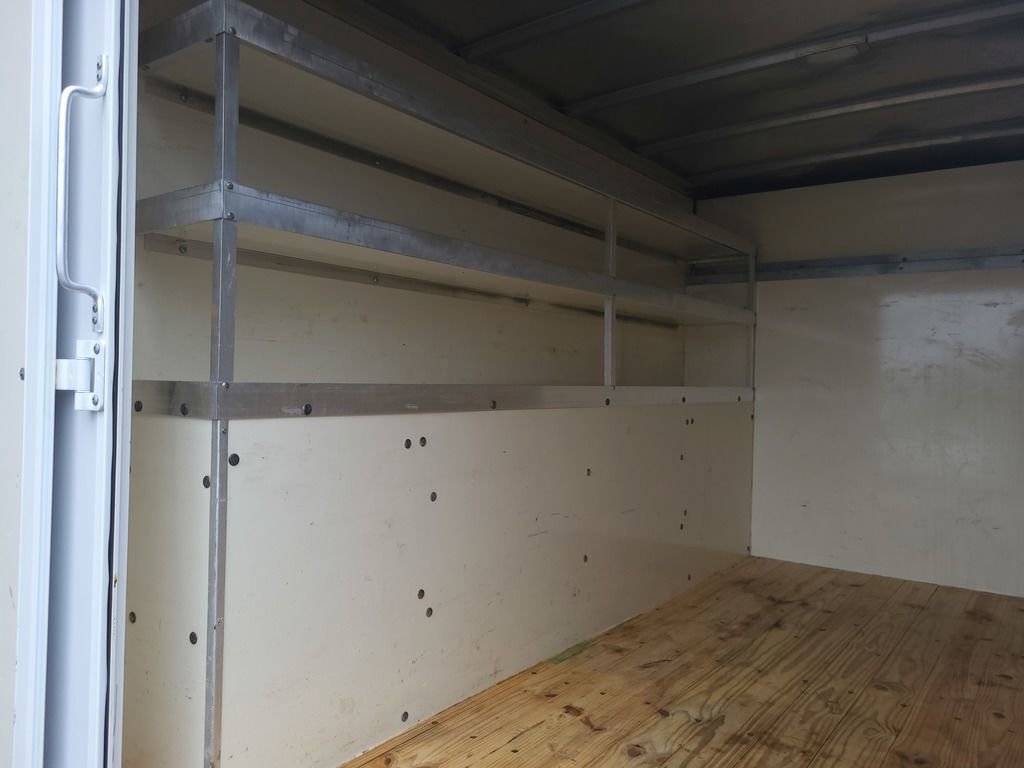 Used 2017 GMC Savana 3500 image 13