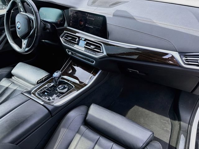 Used 2020 BMW X5 xDrive40i w/ Executive Package AWD/4WD image 28