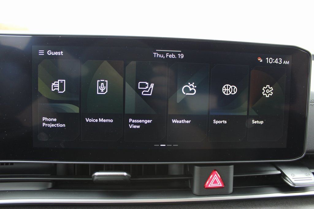 New 2026 Kia Carnival EX FWD image 32