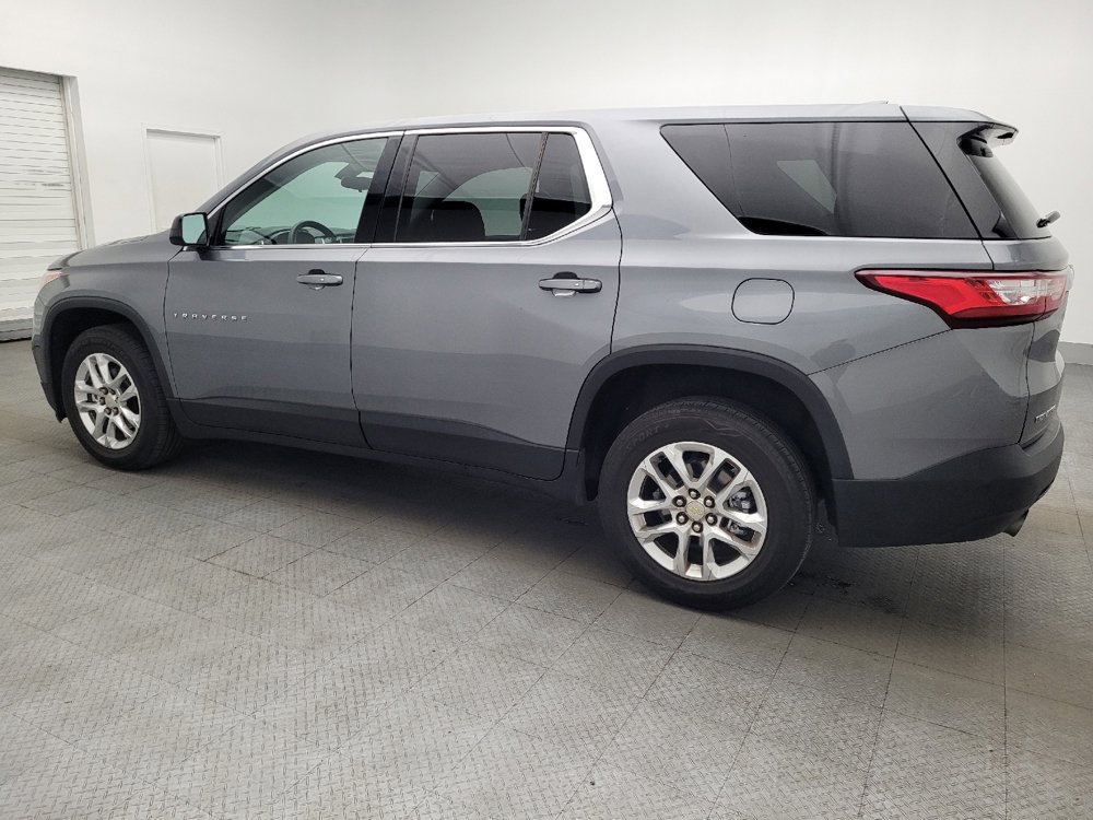 Used 2019 Chevrolet Traverse LS FWD image 3