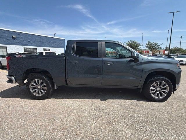 Used 2021 Chevrolet Silverado 1500 LT AWD/4WD image 5