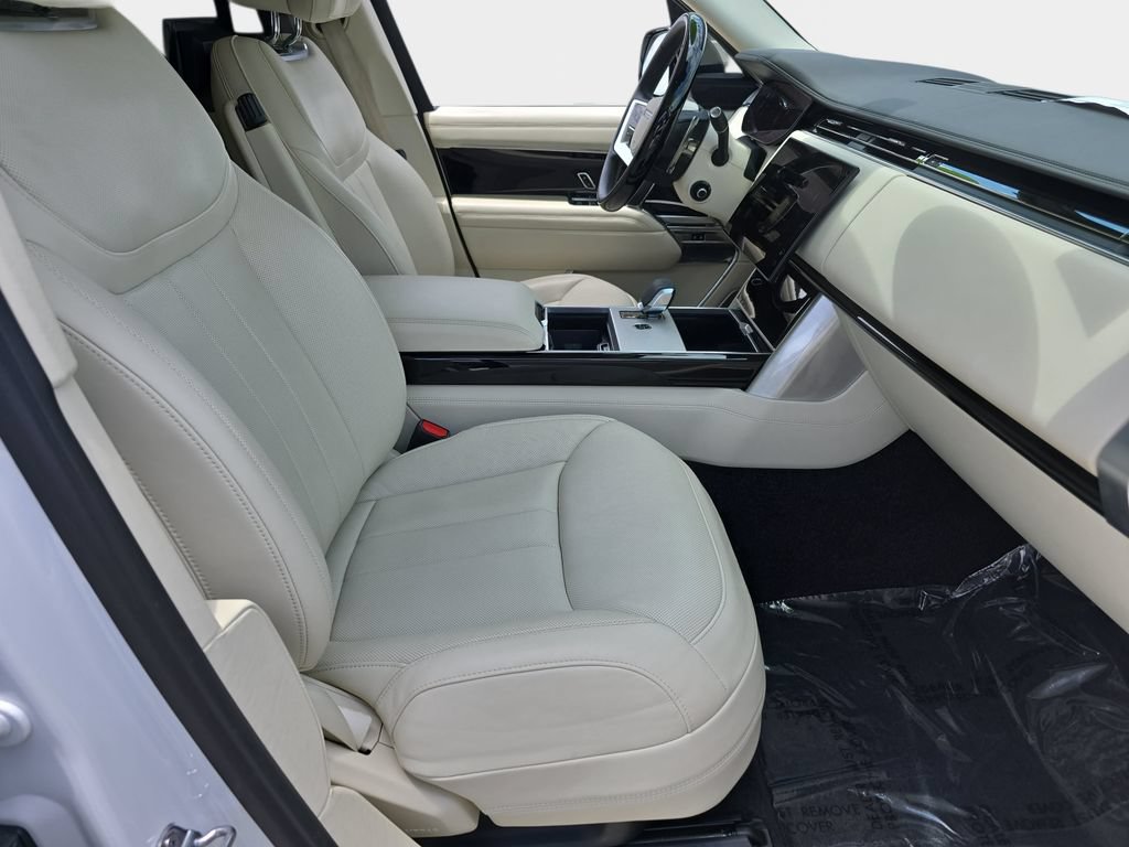 Certified 2024 Land Rover Range Rover Long Wheelbase Autobiography AWD/4WD image 10