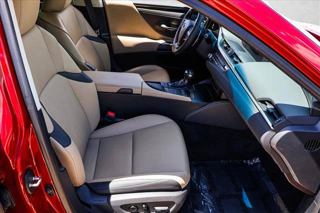 Used 2021 Lexus ES 350 w/ Accessory Package 2 FWD image 26