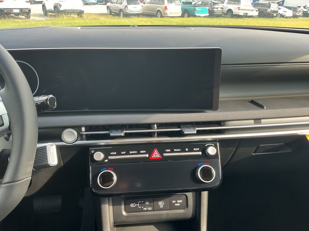 New 2026 Hyundai Tucson Limited image 17