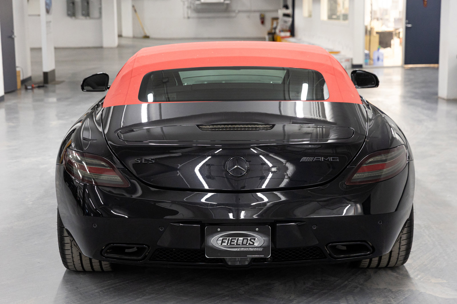 Used 2012 Mercedes-Benz SLS AMG Roadster image 5