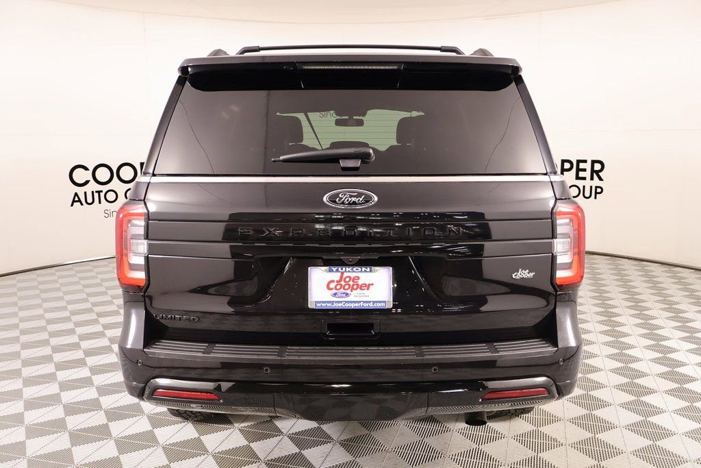 Used 2024 Ford Expedition Limited image 23