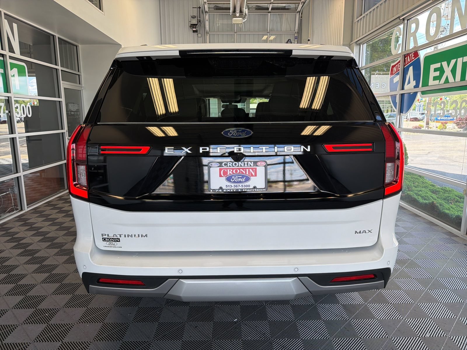 New 2026 Ford Expedition Max Platinum w/ Platinum Ultimate Package AWD/4WD image 5