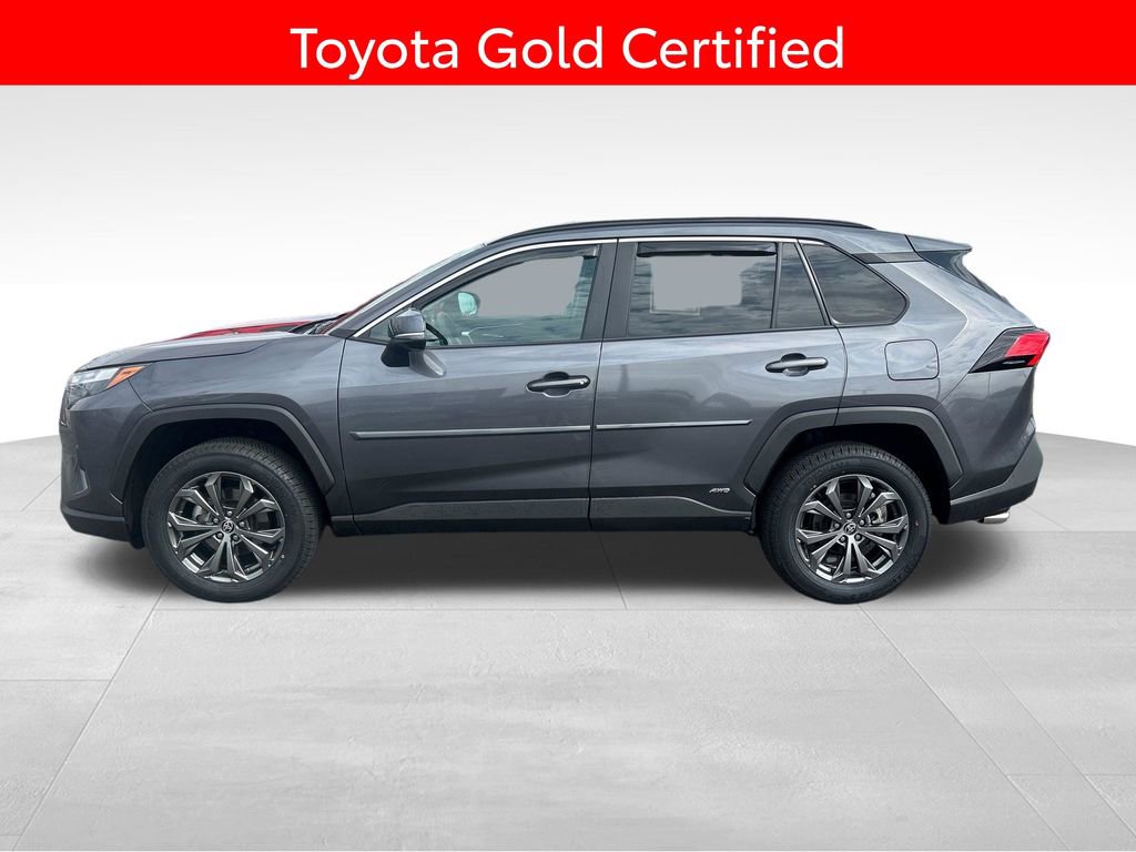 Certified 2022 Toyota RAV4 XLE Premium image 2