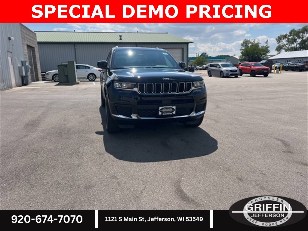 New 2025 Jeep Grand Cherokee L Laredo w/ Luxury Tech Group I image 6