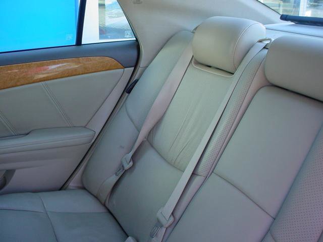 Used 2007 Toyota Avalon XL image 16
