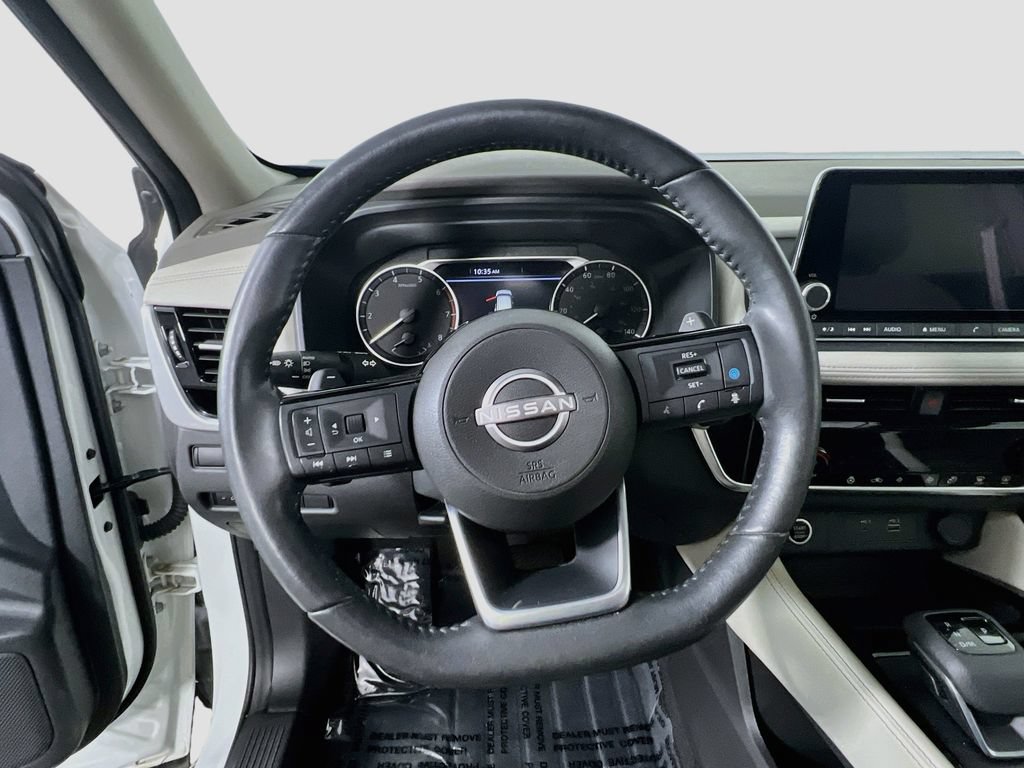 Used 2023 Nissan Rogue SL AWD/4WD image 10
