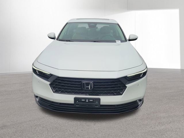 Used 2023 Honda Accord Touring image 16