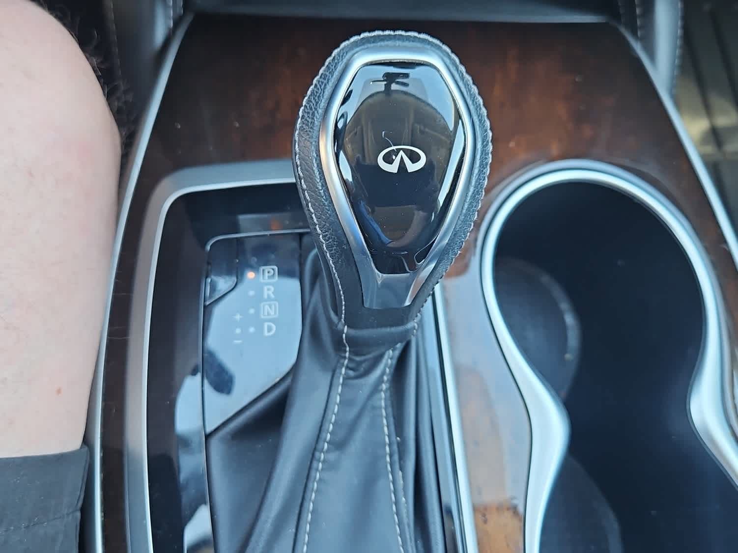 Used 2020 INFINITI QX60 Luxe w/ Sensory Package image 19