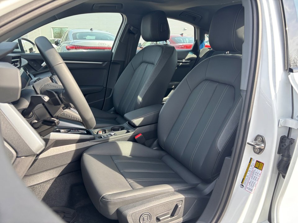 New 2026 Audi A3 2.0T Premium image 28