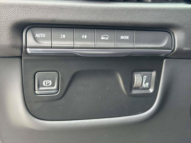 Used 2026 Cadillac Escalade ESV 4WD w/ LPO, Floor Liner Package image 20