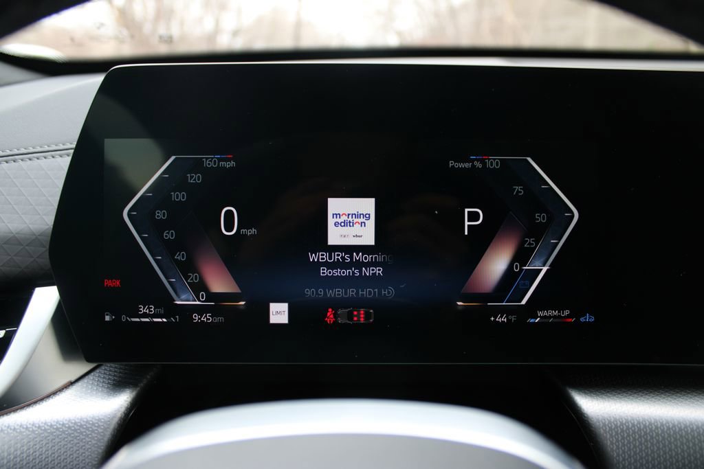 Used 2026 BMW X2 xDrive28i image 14