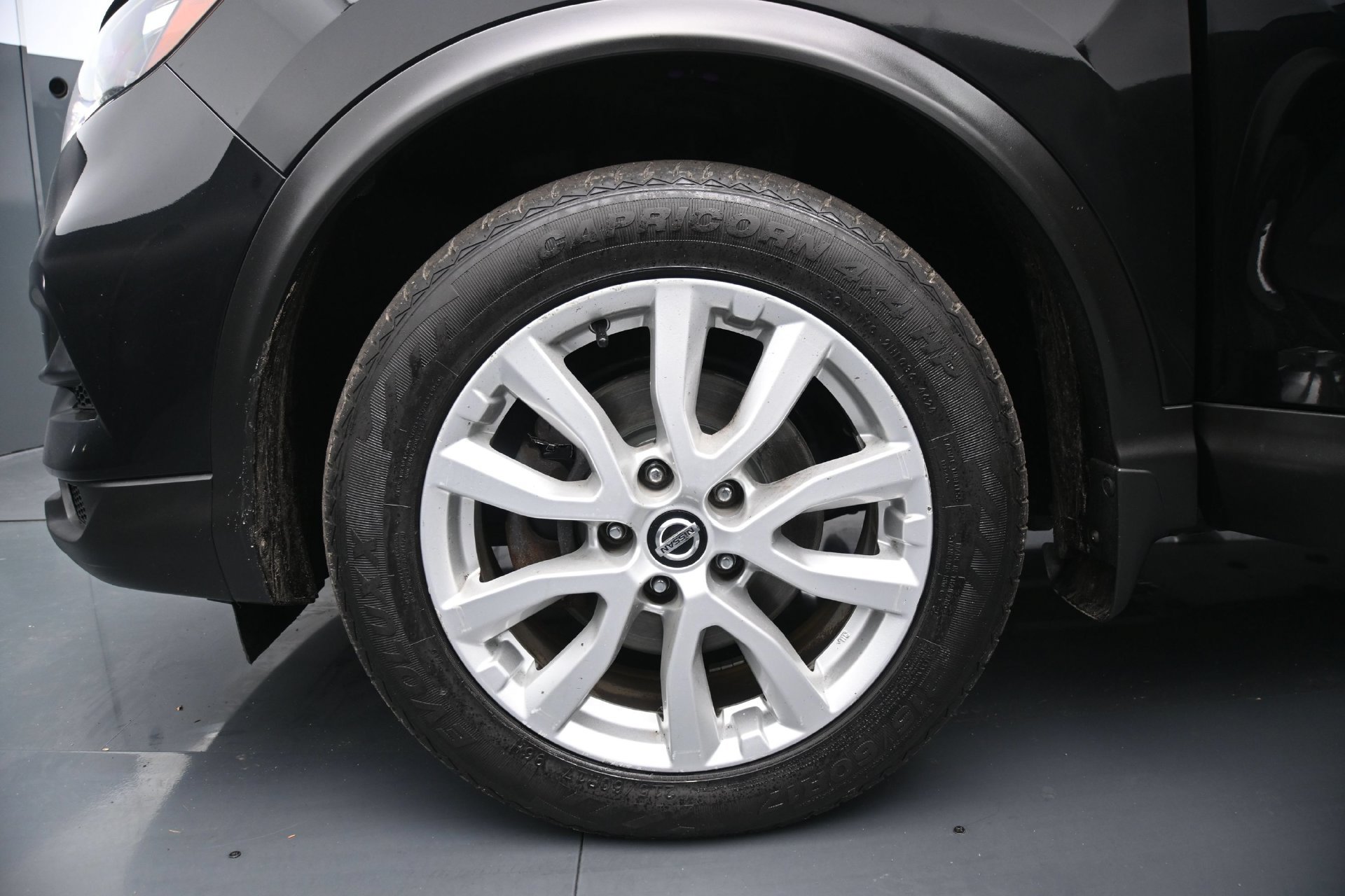 Used 2020 Nissan Rogue Sport SV AWD/4WD image 26