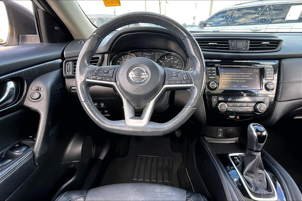 Used 2017 Nissan Rogue SL w/ SL Premium Package FWD image 14