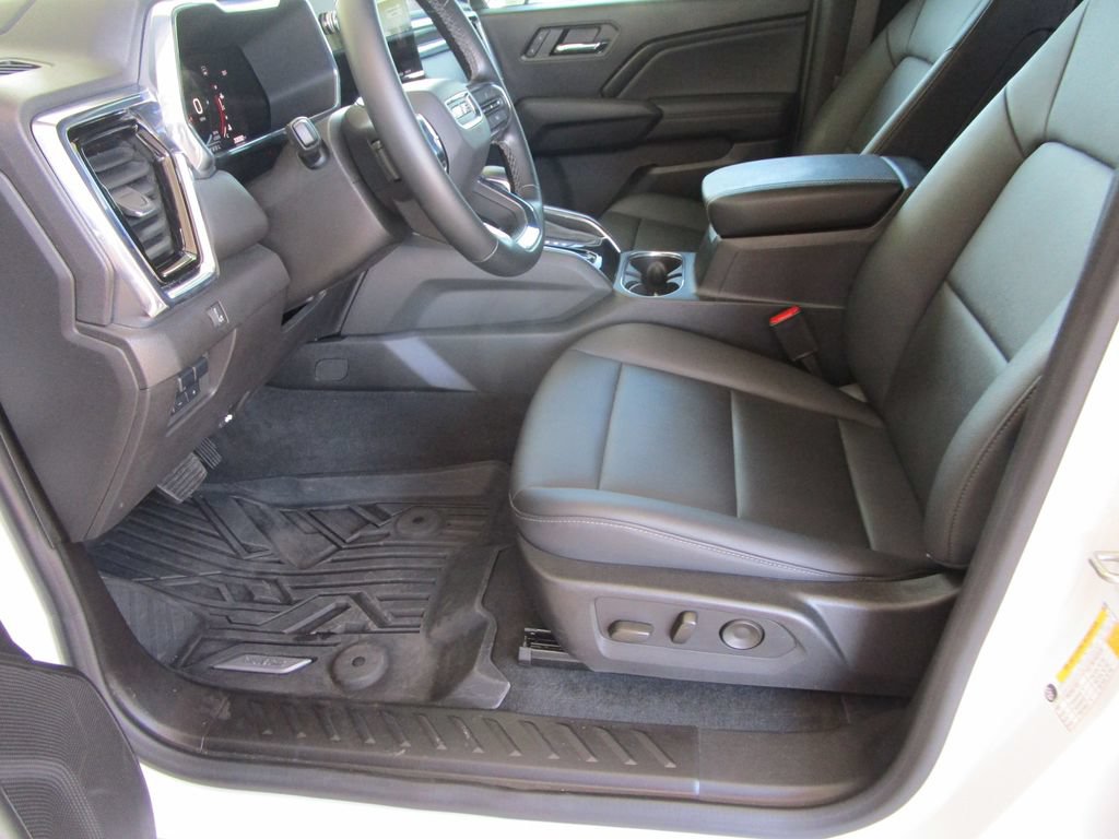 Used 2023 GMC Canyon Elevation w/ Elevation Premium Package AWD/4WD image 30