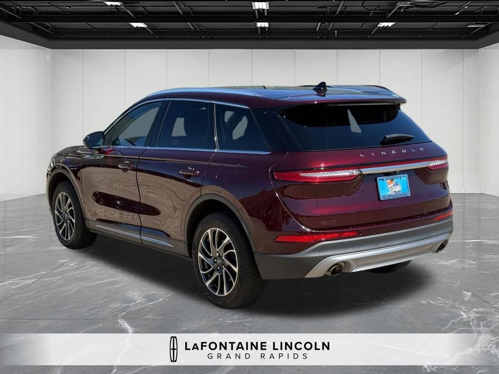 Certified 2020 Lincoln Corsair FWD w/ Equipment Group 101A image 3