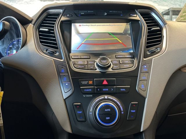 Used 2013 Hyundai Santa Fe GLS FWD image 80