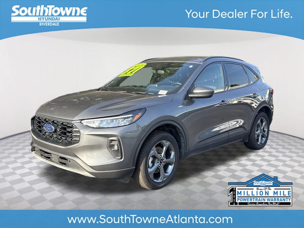Used 2025 Ford Escape ST-Line Select AWD/4WD image 1