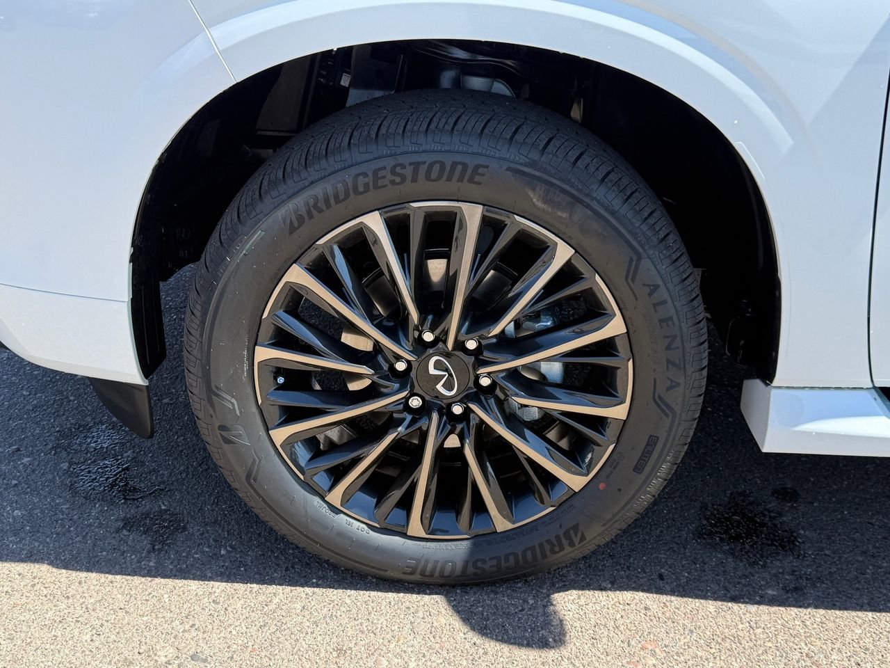 New 2026 INFINITI QX80 Autograph AWD/4WD image 10