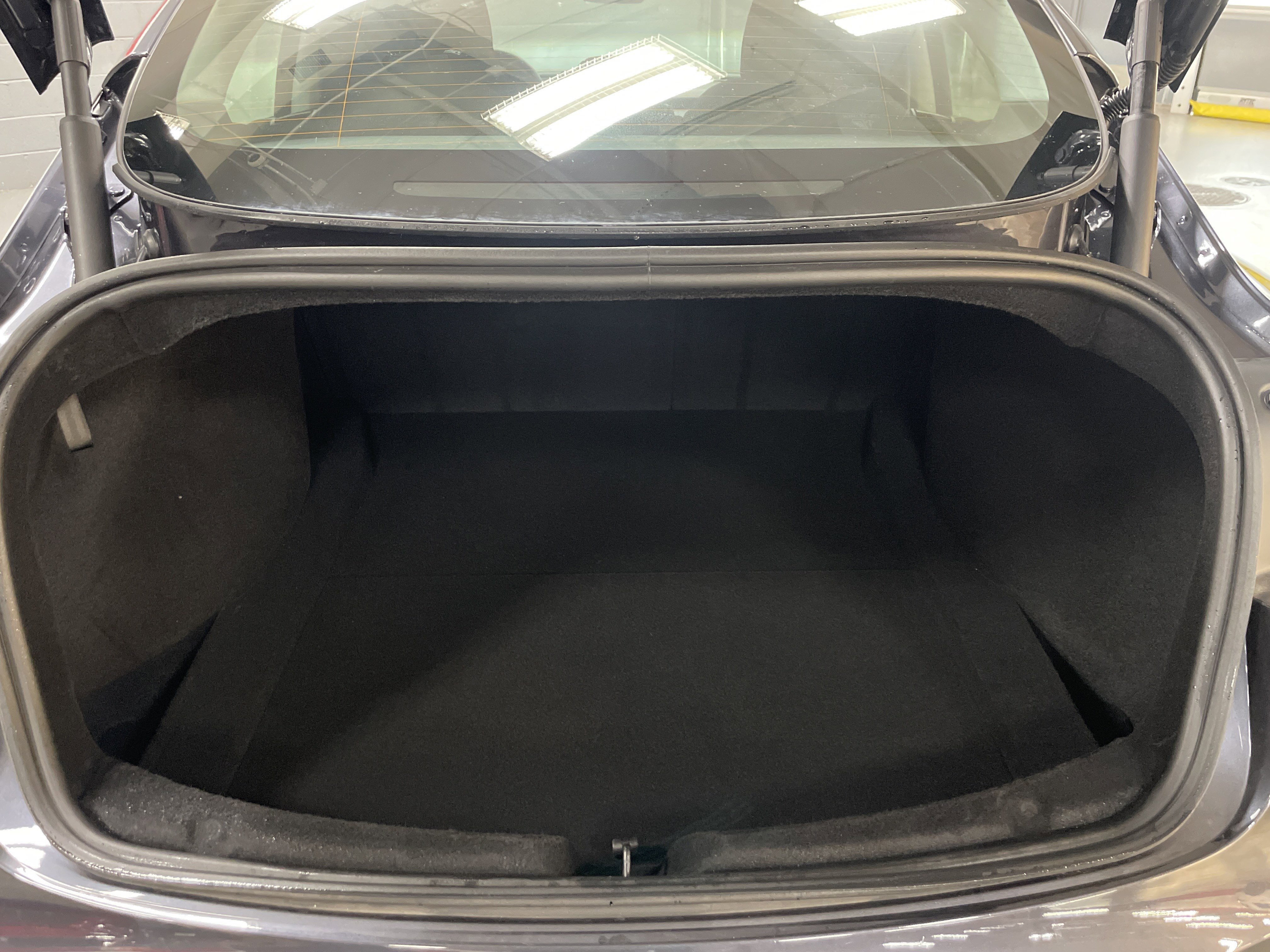 Used 2025 Tesla Model 3 Long Range image 33
