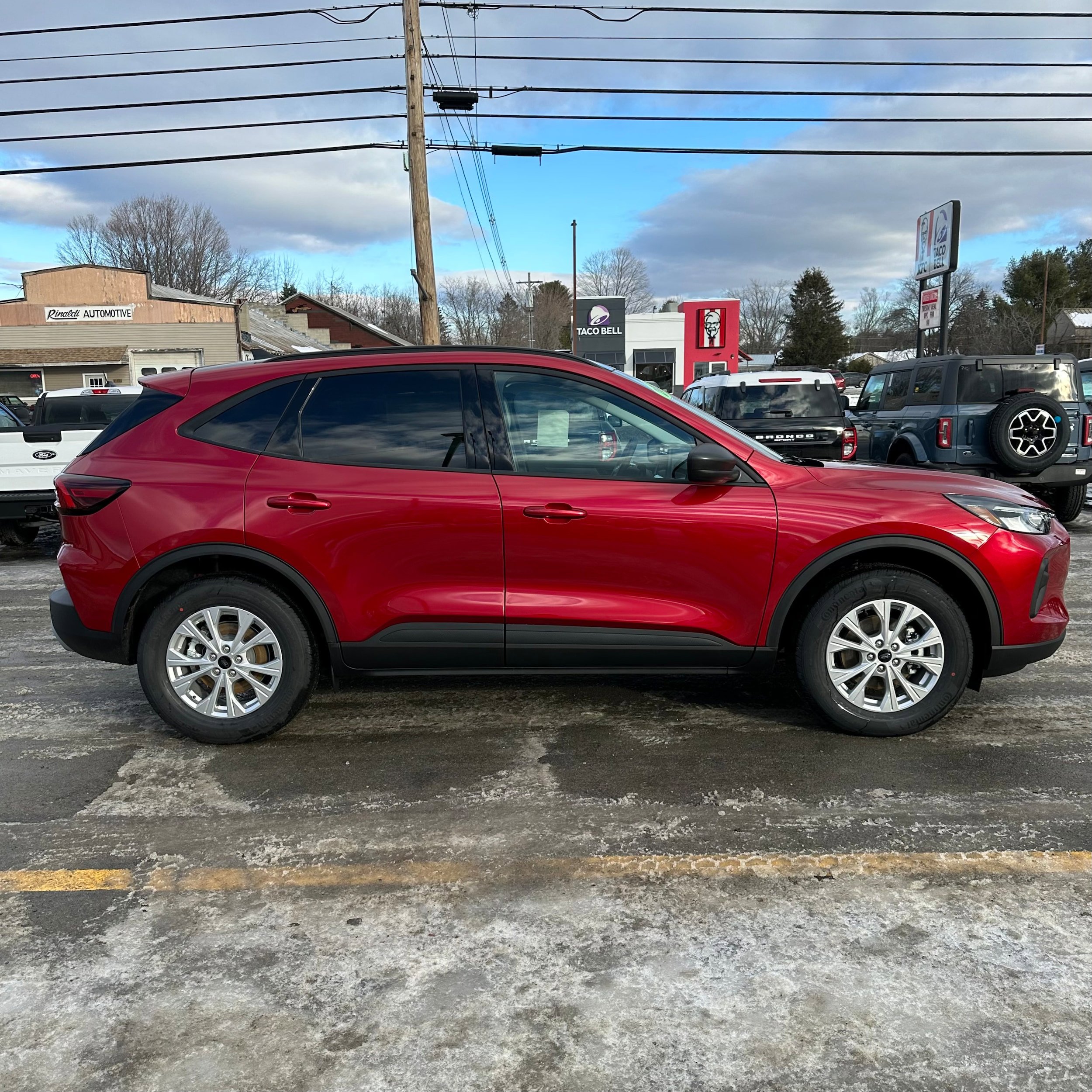 New 2026 Ford Escape Active w/ Tech Pack #1 AWD/4WD image 2