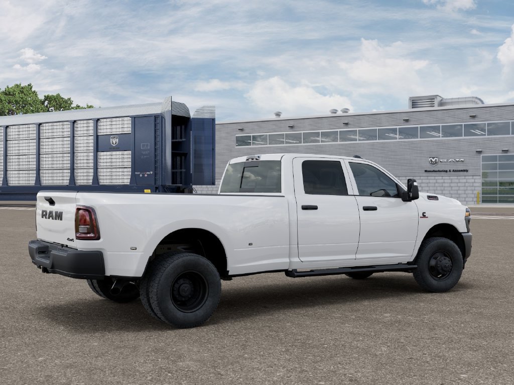 New 2027 RAM 3500 Tradesman AWD/4WD image 4