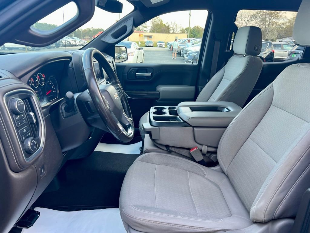 Used 2020 Chevrolet Silverado 1500 LT w/ All-Star Edition image 11