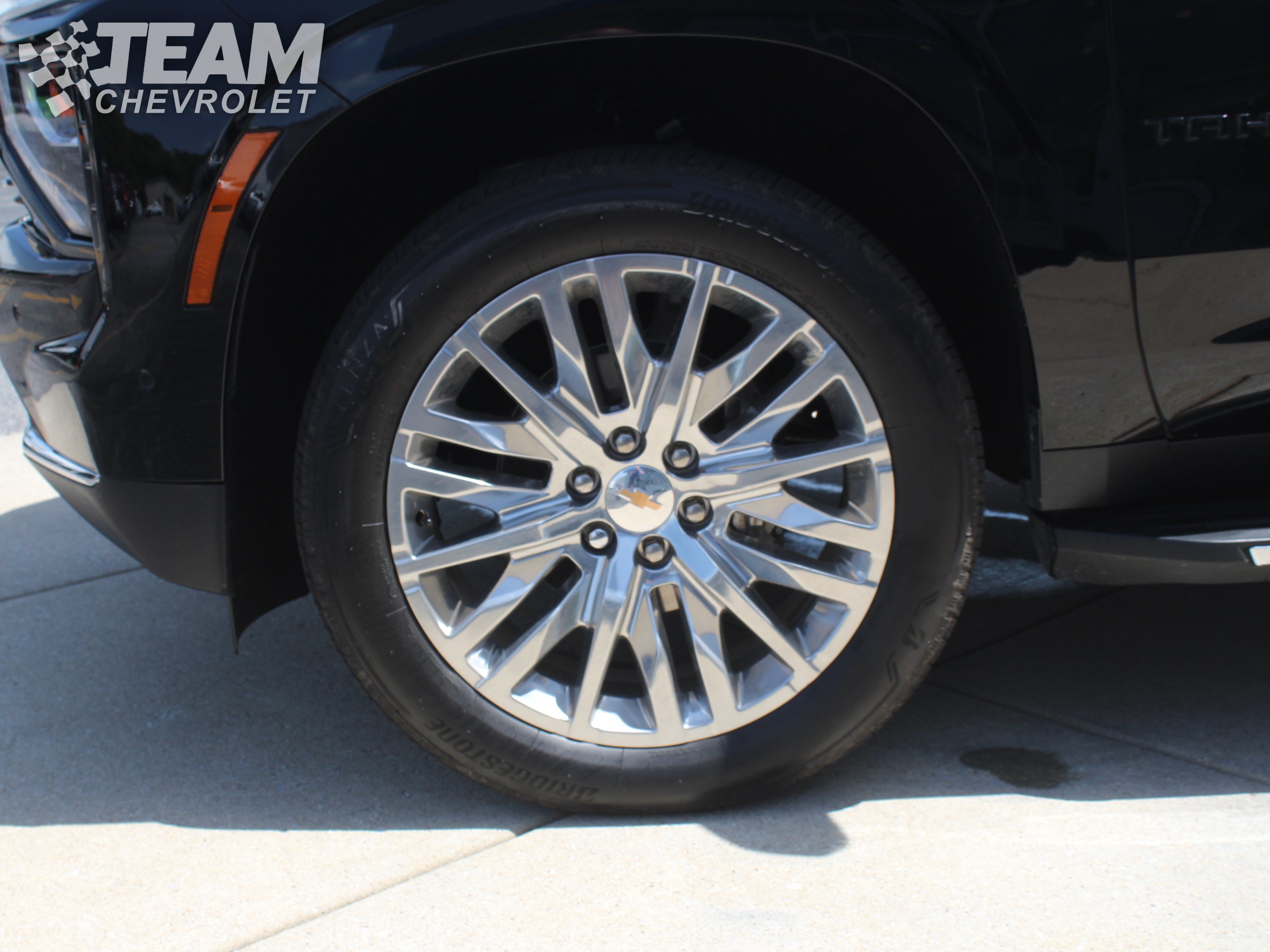 Used 2026 Chevrolet Tahoe LT w/ Comfort Package AWD/4WD image 32