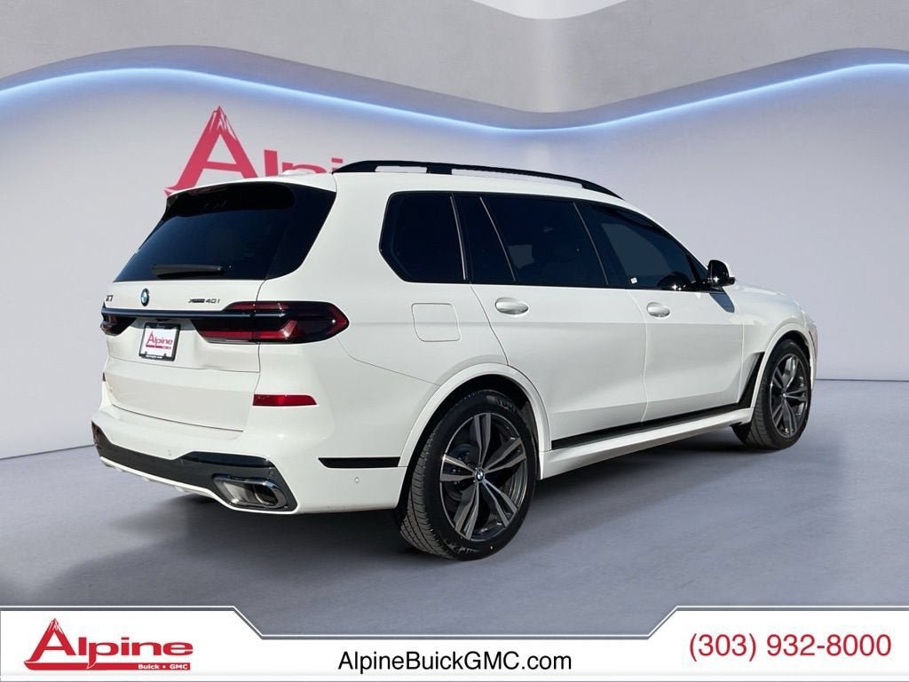 Used 2023 BMW X7 xDrive40i w/ M Sport Package AWD/4WD image 5