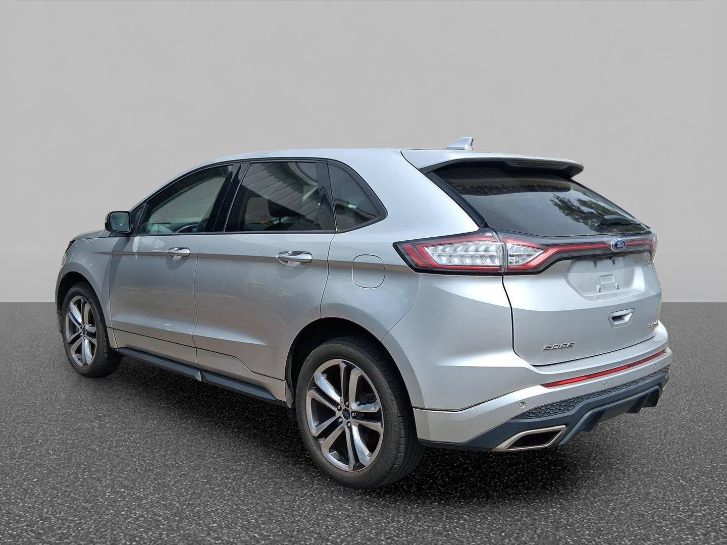 Used 2018 Ford Edge Sport w/ Ford Safe & Smart Package AWD/4WD image 6