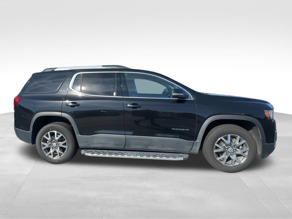 Used 2023 GMC Acadia SLE w/ Driver Convenience Package AWD/4WD image 3