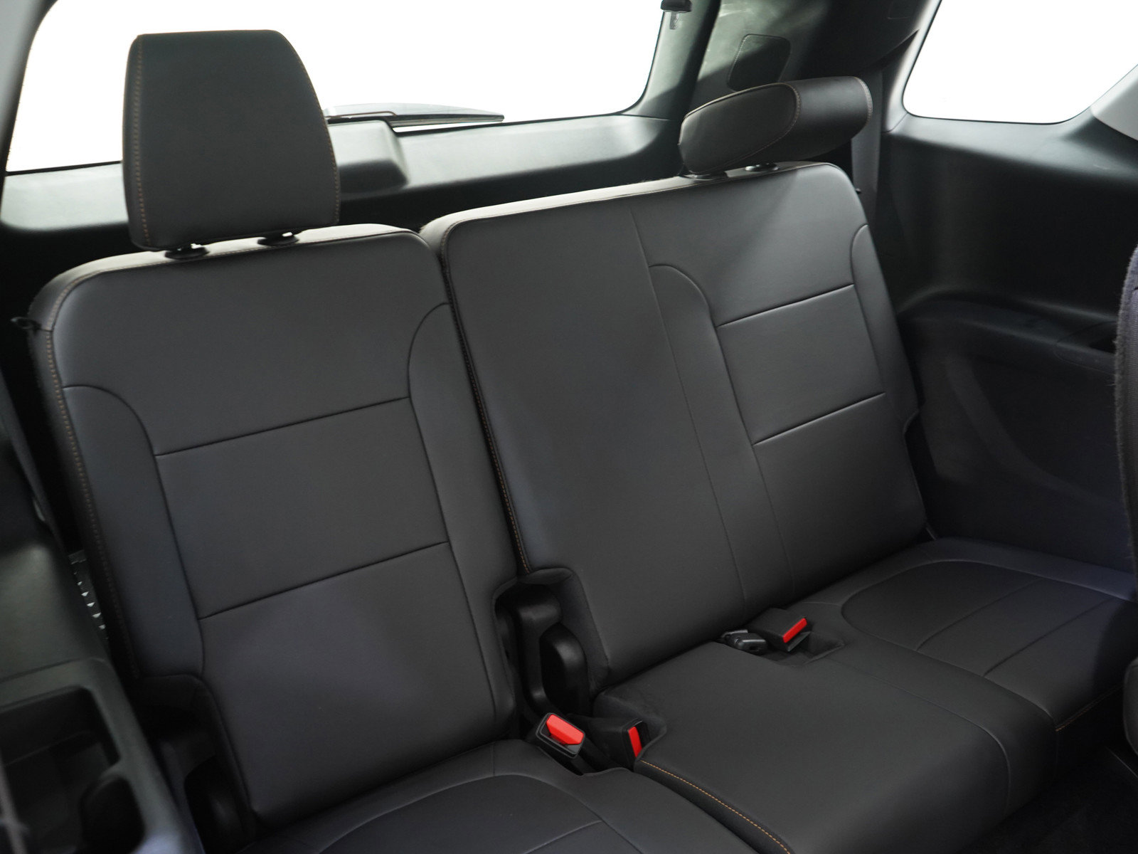 Used 2021 Chevrolet Traverse RS w/ LPO, Floor Liner Package AWD/4WD image 15