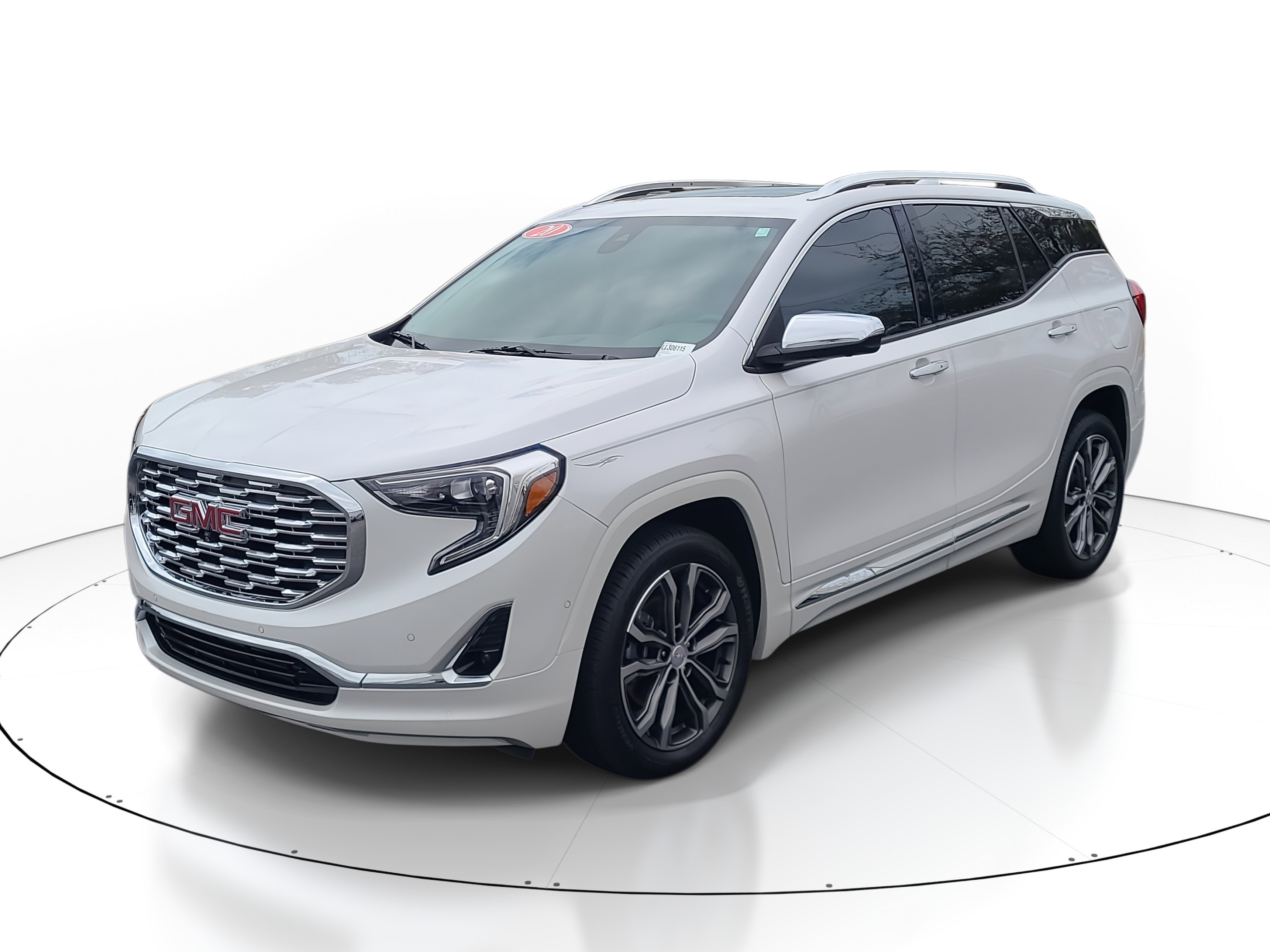 Used 2020 GMC Terrain Denali w/ Denali Premium Package image 3